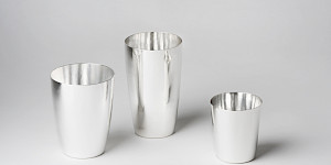 Three Cups, 2016
Silver 925
98 x ∅ 78 mm,
119 x ∅ 71 mm, 73 x ∅ 63 mm
Photography Knud Dobberke