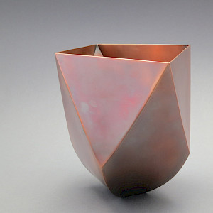 Müstair 6, 2013
Copper patinated
135 x 135 x 153 mm
Prix Jumelles 2014
Private collection
Photography Barbara Amstutz